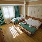 Lejlighedshotel Cleopatra Tac & Apart