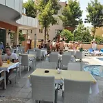 Cleopatra Tac & Apart Lejlighedshotel 3*