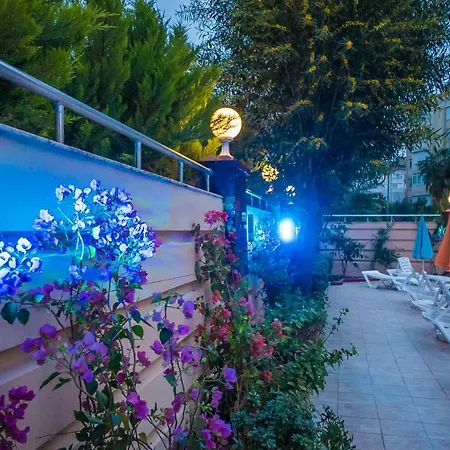 Cleopatra Tac & Apart 3* Alanya