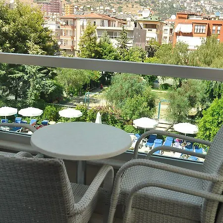 Cleopatra Tac & Apart 3* Alanya