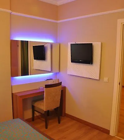 Cleopatra Tac & Apart Aparthotel 3*