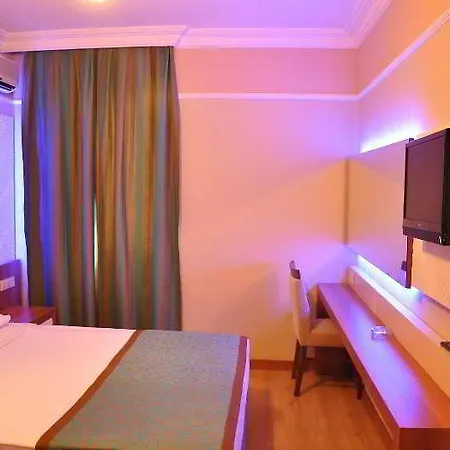 Cleopatra Tac & Apart Aparthotel 3*